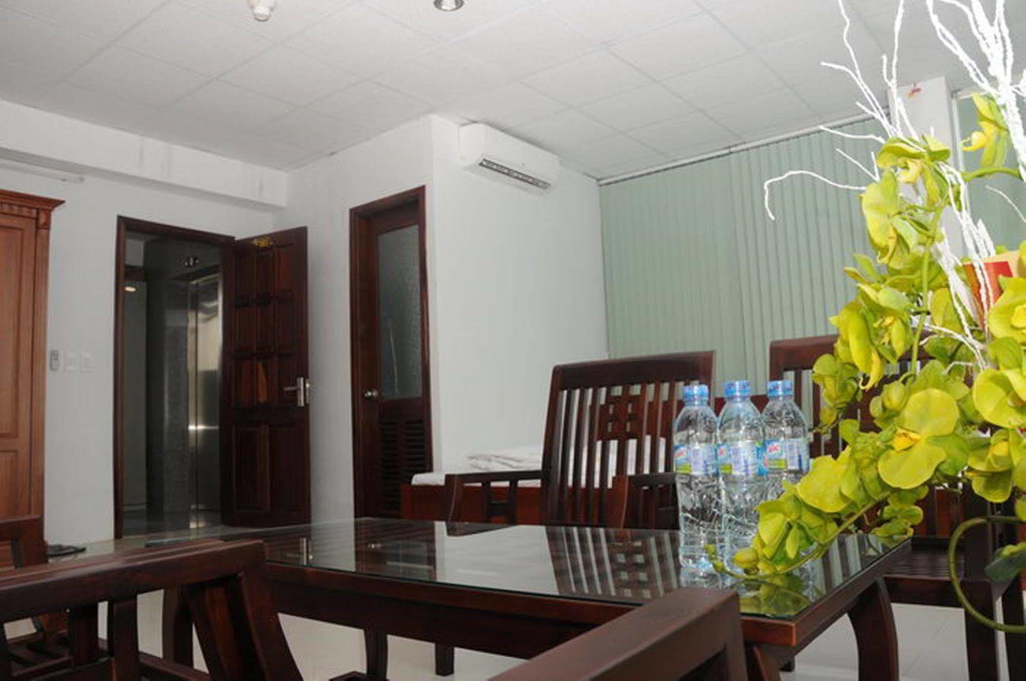Отель Onestar Danang Riverside 2*